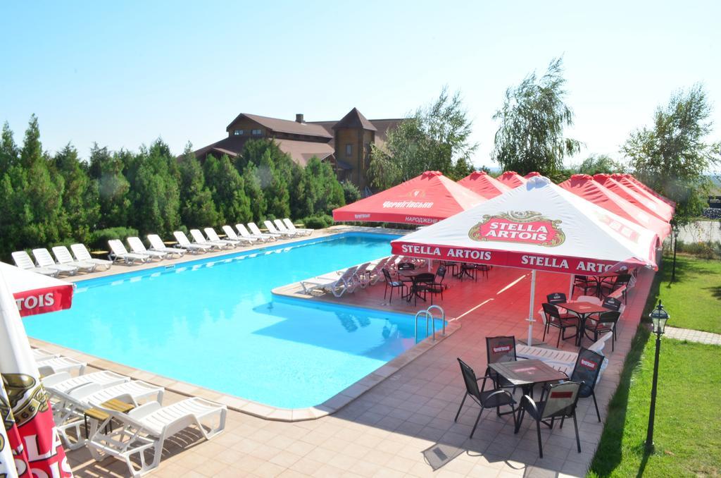 Panska Hata Hotel Nyzhnya Khortytsya ภายนอก รูปภาพ
