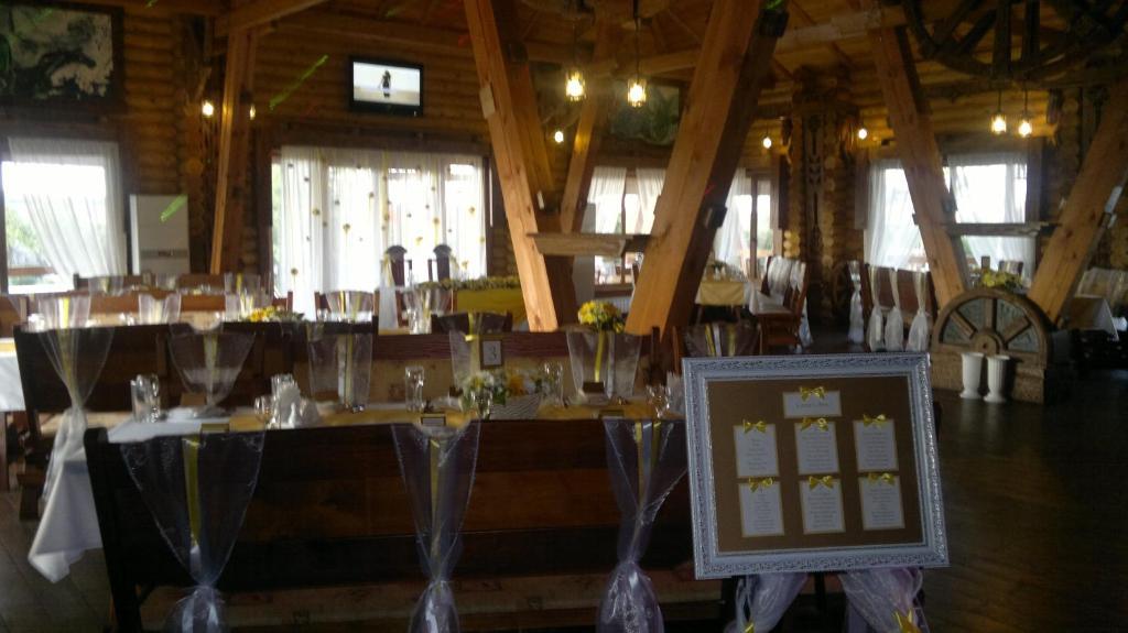 Panska Hata Hotel Nyzhnya Khortytsya ภายนอก รูปภาพ