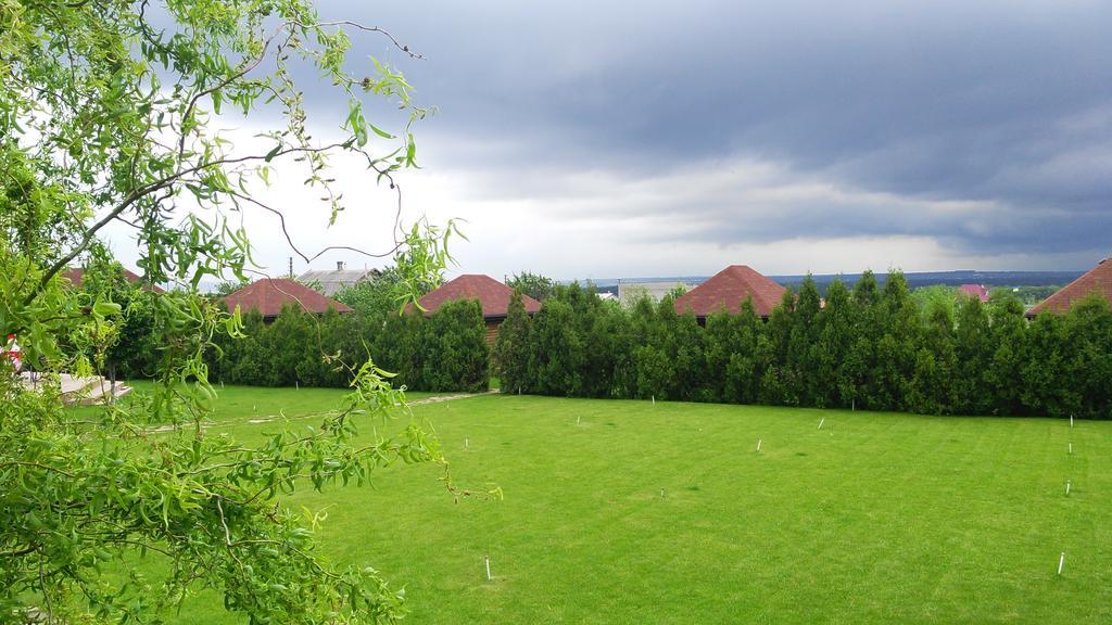 Panska Hata Hotel Nyzhnya Khortytsya ภายนอก รูปภาพ