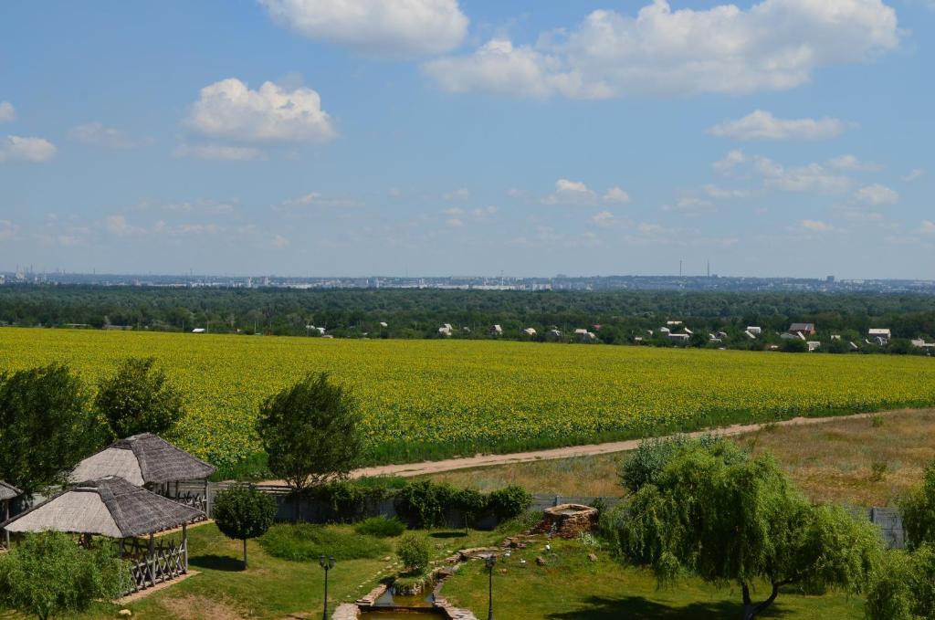 Panska Hata Hotel Nyzhnya Khortytsya ภายนอก รูปภาพ
